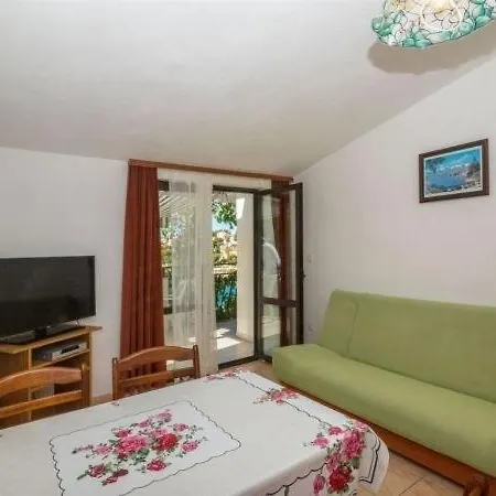 In Okrug Gornji With Sea View, Balcony, Air Conditioning, Wifi 5106-1 Apartment Trogir